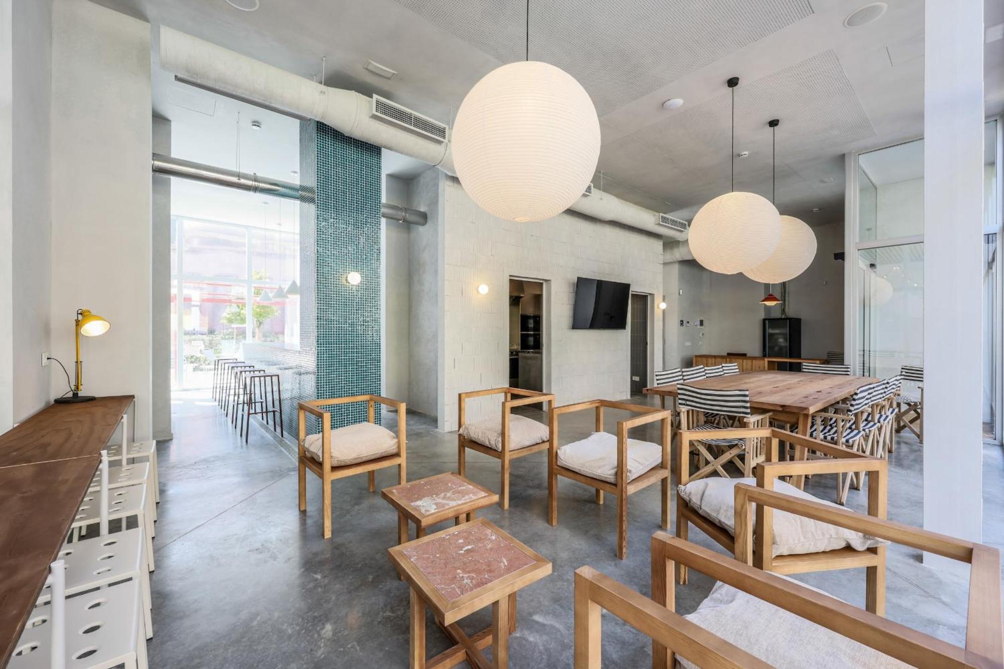Madrid Live Coworking - Self Service - エクステリア 写真