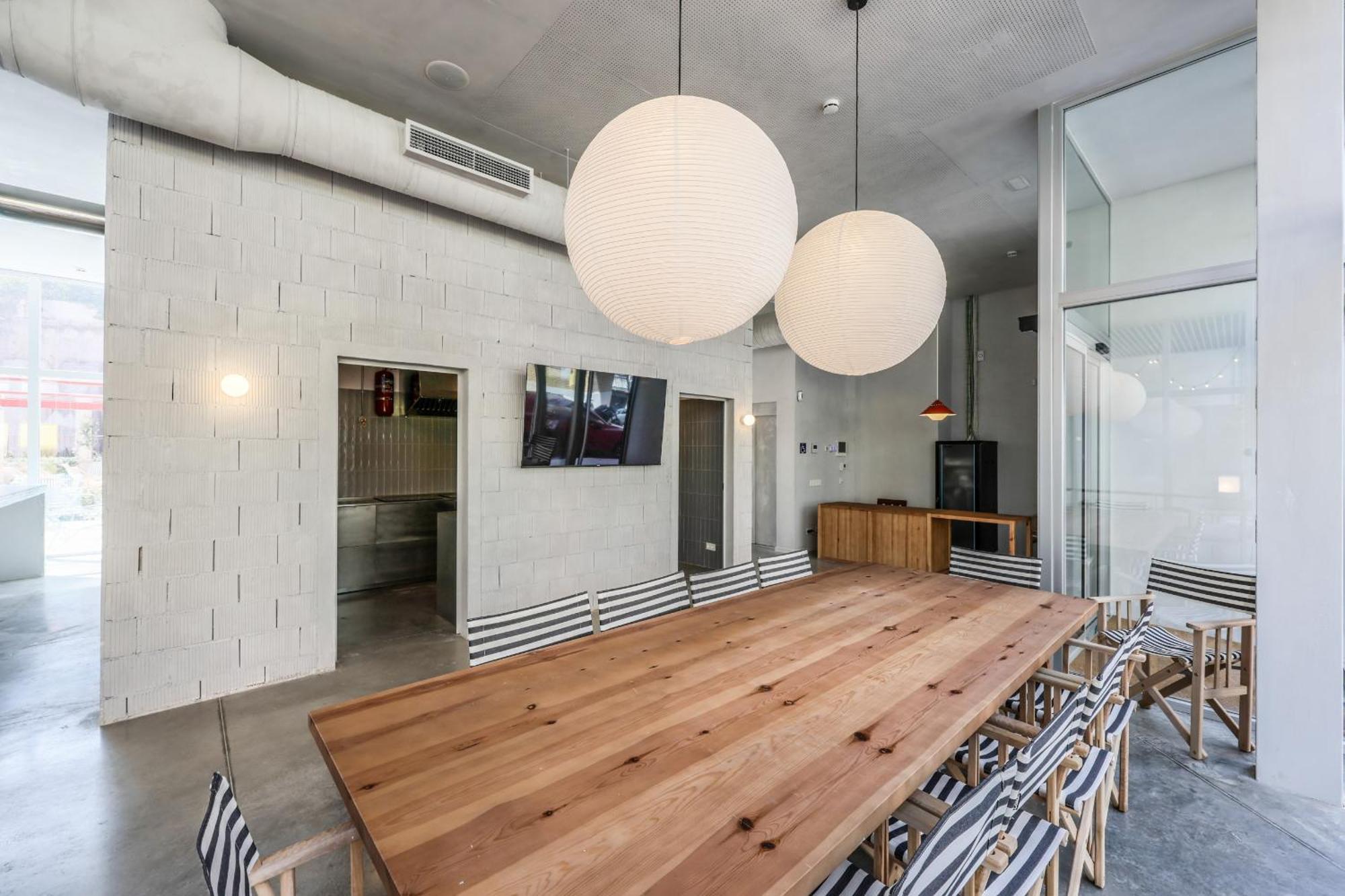 Madrid Live Coworking - Self Service - エクステリア 写真