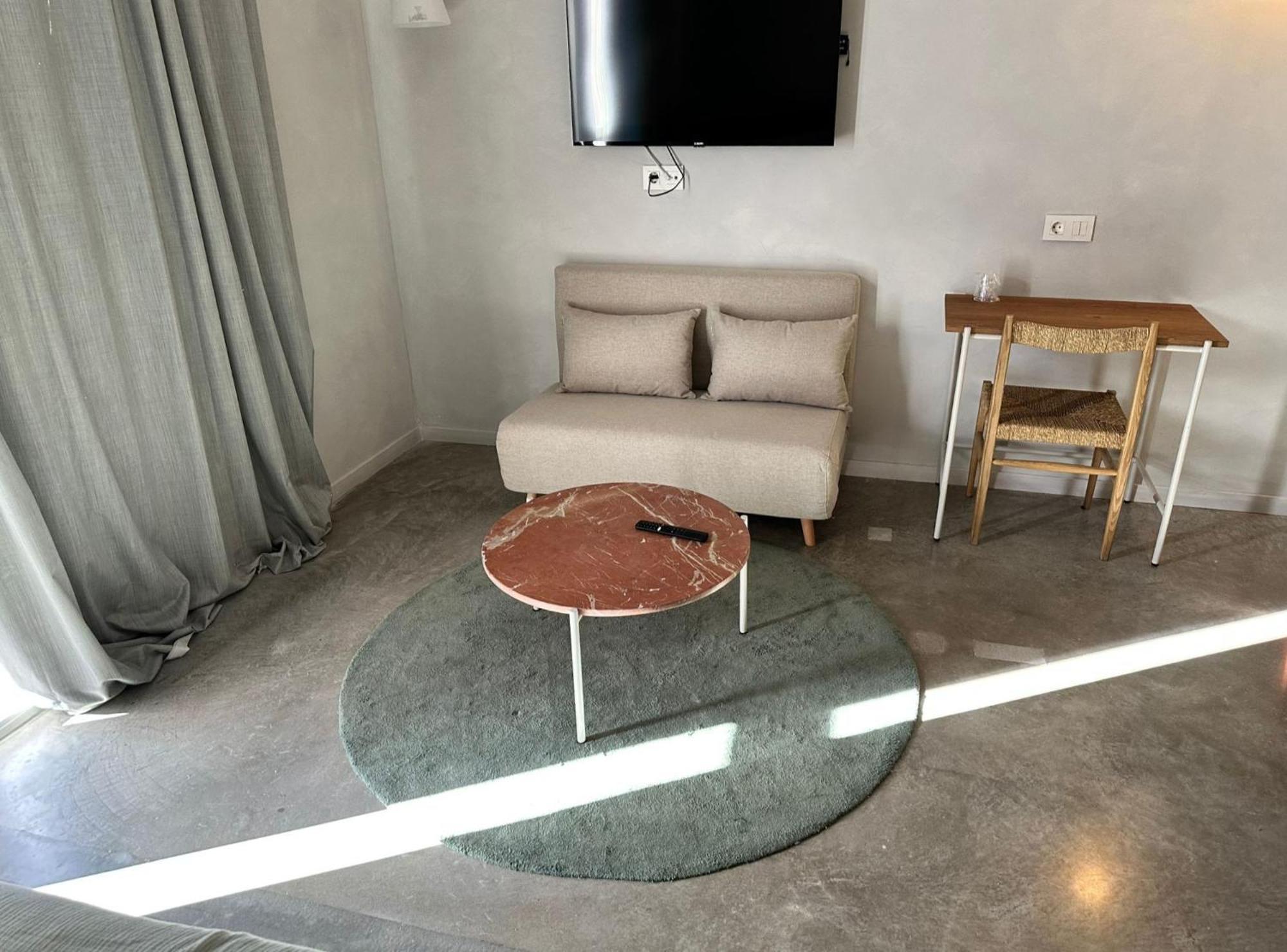 Madrid Live Coworking - Self Service - エクステリア 写真